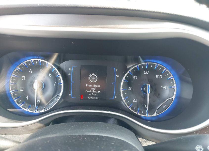 Photo 16 of 2020 Chrysler Pacifica TOURING L (VIN 2C4RC1BG2LR284367)