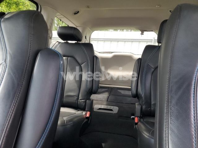 Photo 11 of 2021 CHRYSLER PACIFICA TOURING L (VIN 2C4RC1BG2MR576201)