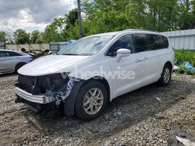 Photo 8 of 2021 CHRYSLER PACIFICA TOURING L (VIN 2C4RC1BG2MR576201)
