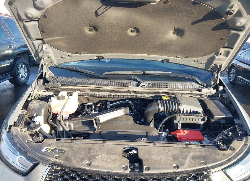 Photo 10 of 2021 Chrysler Pacifica TOURING L (VIN 2C4RC1BG2MR602344)