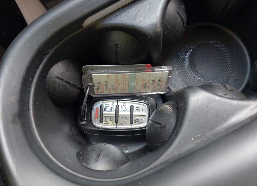 Photo 11 of 2023 Chrysler Pacifica TOURING L (VIN 2C4RC1BG2PR514561)