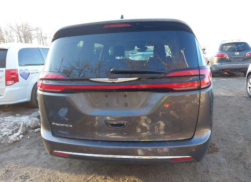 Photo 16 of 2023 Chrysler Pacifica TOURING L (VIN 2C4RC1BG2PR514687)