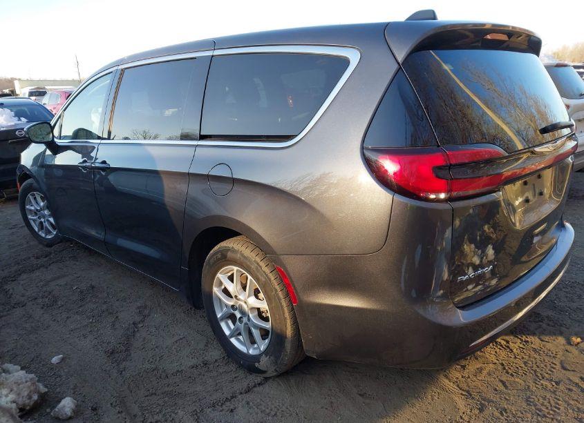 Photo 3 of 2023 Chrysler Pacifica TOURING L (VIN 2C4RC1BG2PR514687)