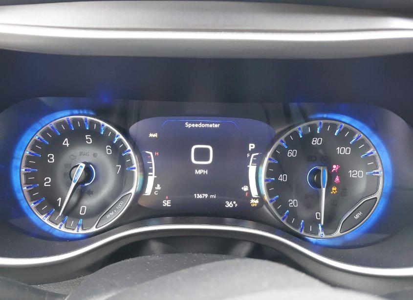 Photo 15 of 2023 Chrysler Pacifica TOURING L (VIN 2C4RC1BG2PR530579)