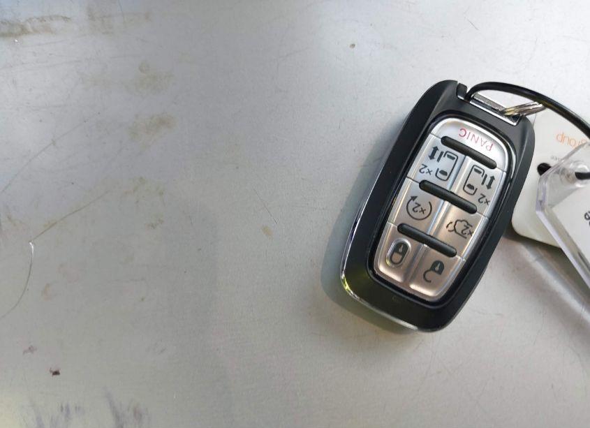 Photo 11 of 2023 Chrysler Pacifica TOURING L (VIN 2C4RC1BG2PR546538)