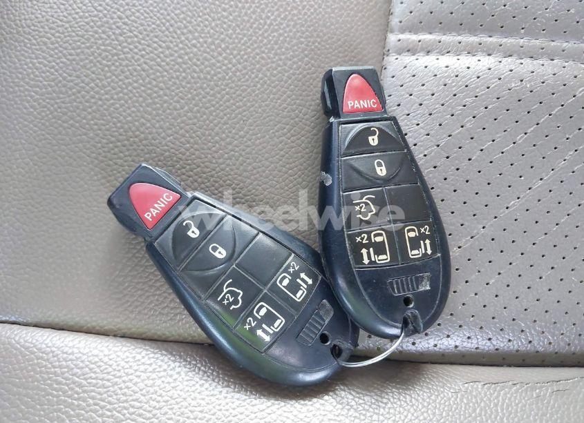 Photo 11 of 2012 Chrysler Town & COUNTRY TOURING (VIN 2C4RC1BG3CR170507)