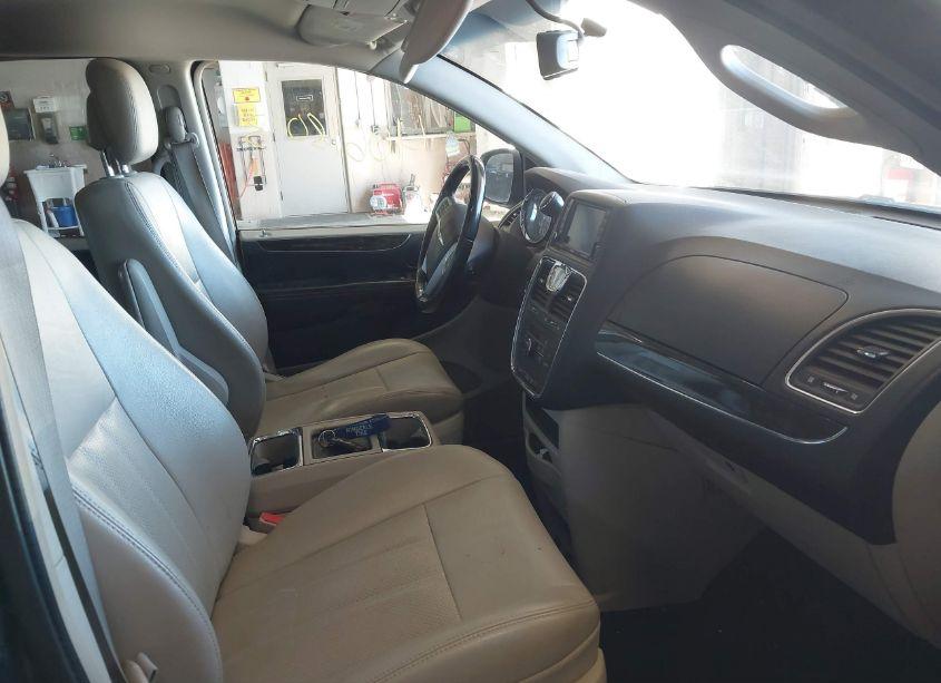 Photo 5 of 2012 Chrysler Town & COUNTRY TOURING (VIN 2C4RC1BG3CR187548)