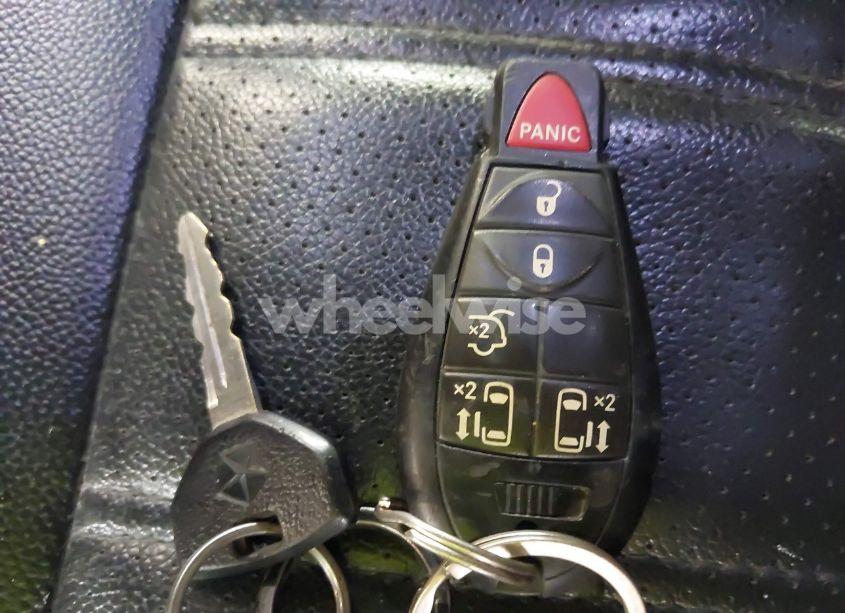 Photo 11 of 2012 Chrysler Town & COUNTRY TOURING (VIN 2C4RC1BG3CR210665)