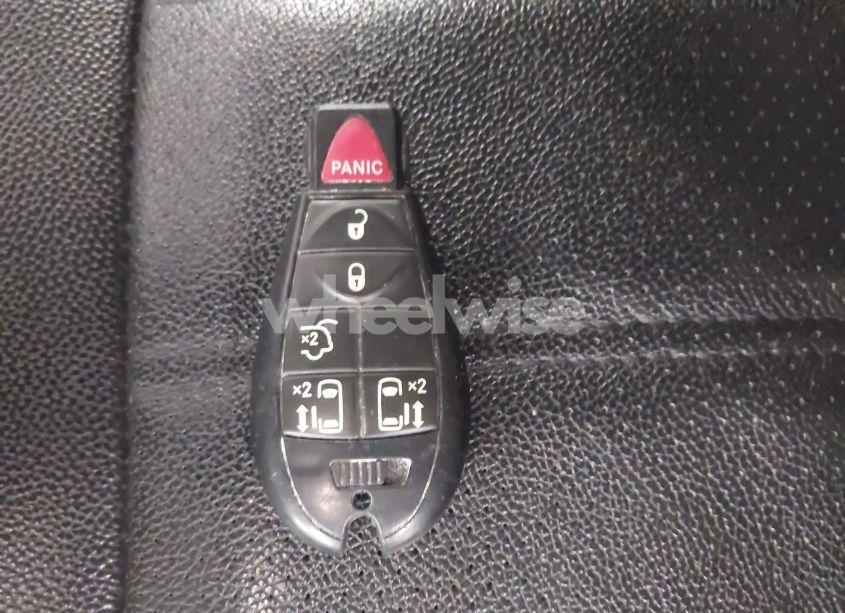 Photo 11 of 2012 Chrysler Town & COUNTRY TOURING (VIN 2C4RC1BG3CR350599)