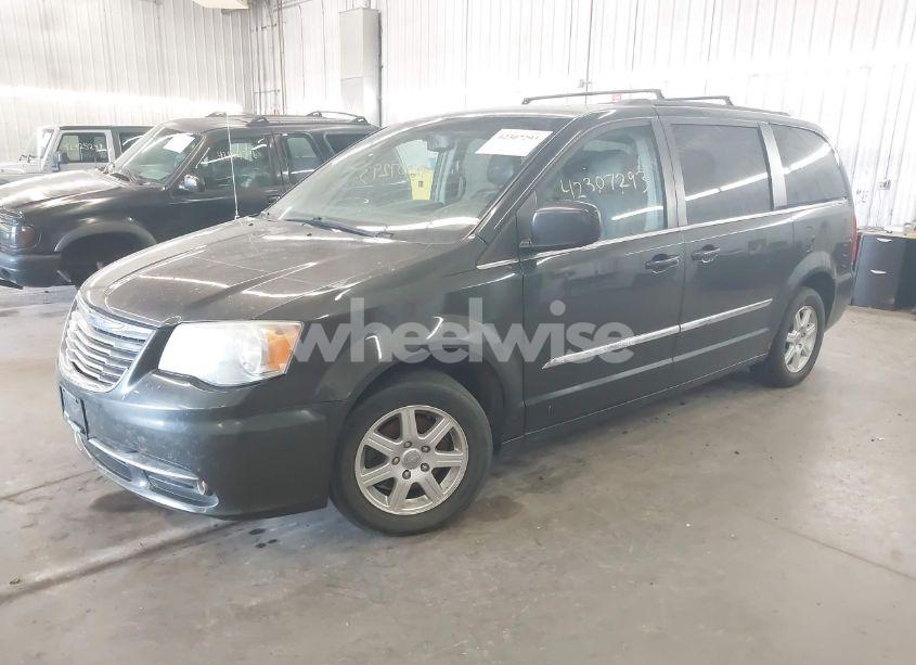 Photo 2 of 2012 Chrysler Town & COUNTRY TOURING (VIN 2C4RC1BG3CR350599)