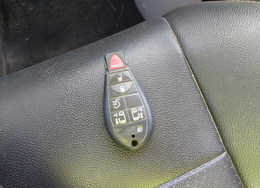 Photo 11 of 2012 Chrysler Town & COUNTRY TOURING (VIN 2C4RC1BG3CR409912)