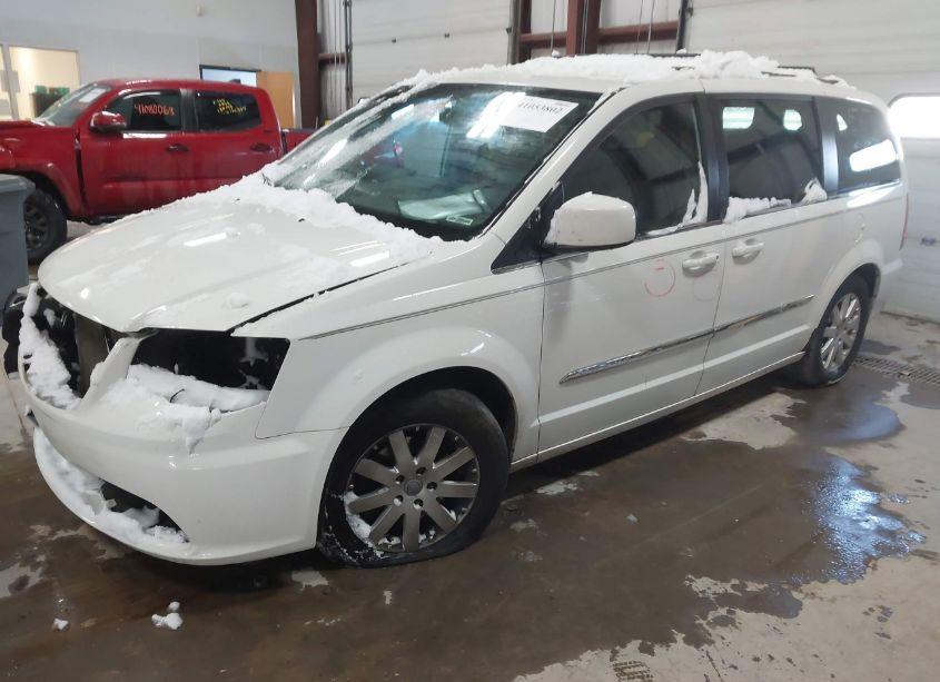 Photo 2 of 2013 Chrysler Town & COUNTRY TOURING (VIN 2C4RC1BG3DR508554)