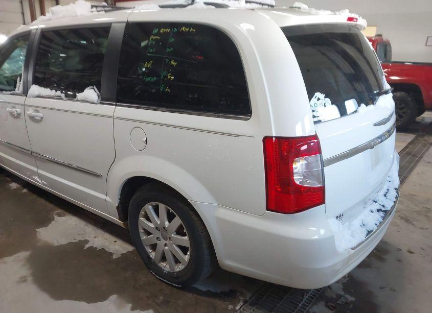 Photo 3 of 2013 Chrysler Town & COUNTRY TOURING (VIN 2C4RC1BG3DR508554)