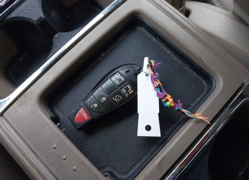 Photo 11 of 2013 Chrysler Town & COUNTRY TOURING (VIN 2C4RC1BG3DR539738)