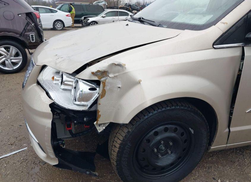 Photo 17 of 2013 Chrysler Town & COUNTRY TOURING (VIN 2C4RC1BG3DR539738)