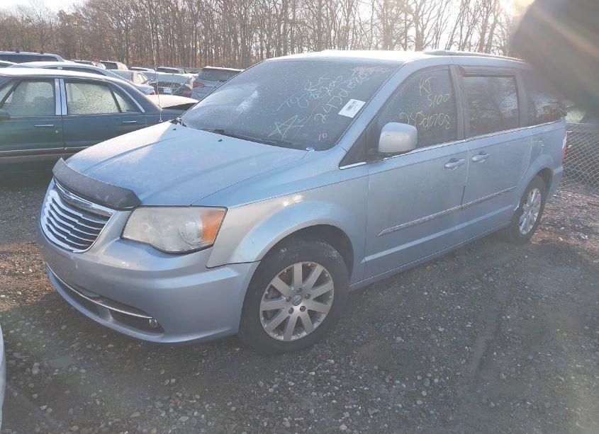 Photo 2 of 2013 Chrysler Town & COUNTRY TOURING (VIN 2C4RC1BG3DR539965)