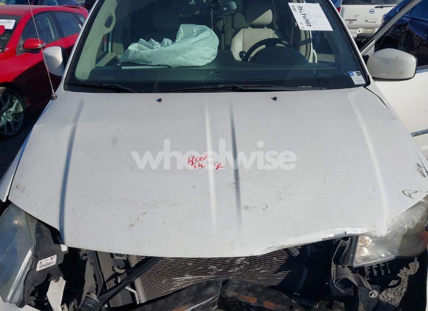 Photo 10 of 2013 Chrysler Town & COUNTRY TOURING (VIN 2C4RC1BG3DR570729)