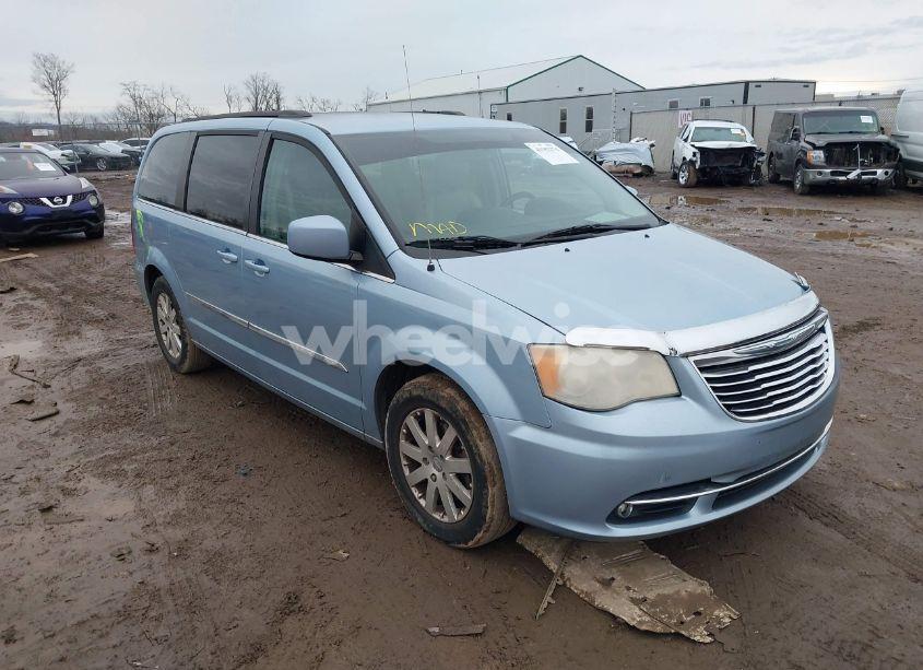 2013 Chrysler Town & COUNTRY TOURING (VIN 2C4RC1BG3DR662391) main photo