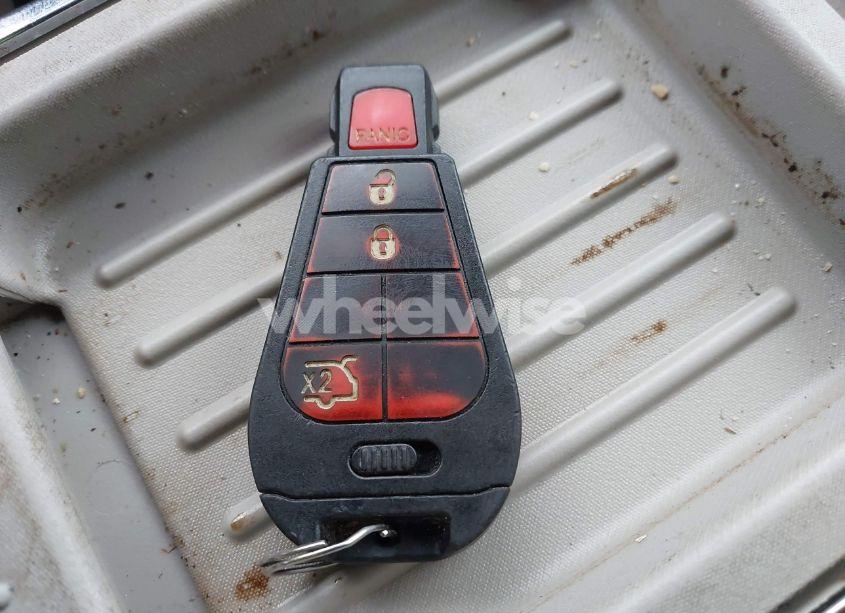 Photo 11 of 2013 Chrysler Town & COUNTRY TOURING (VIN 2C4RC1BG3DR662391)