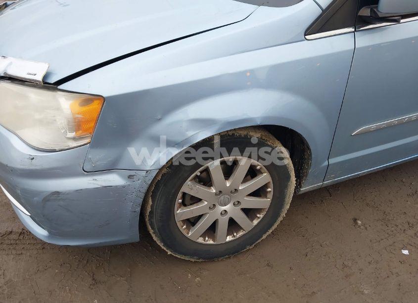 Photo 6 of 2013 Chrysler Town & COUNTRY TOURING (VIN 2C4RC1BG3DR662391)