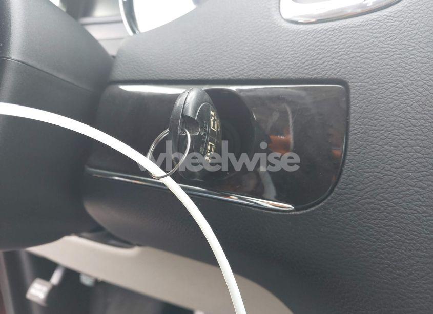 Photo 11 of 2013 Chrysler Town & COUNTRY TOURING (VIN 2C4RC1BG3DR689722)