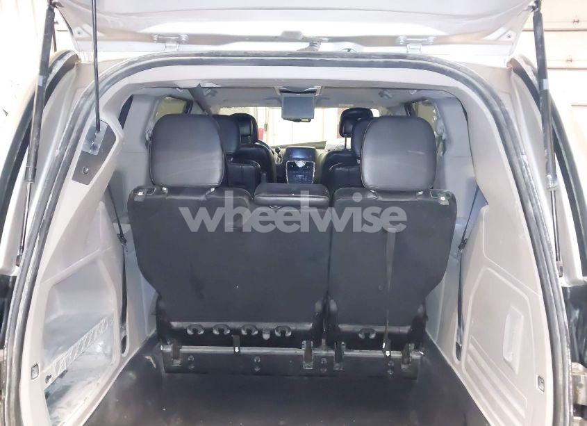 Photo 18 of 2013 Chrysler Town & COUNTRY TOURING (VIN 2C4RC1BG3DR696749)