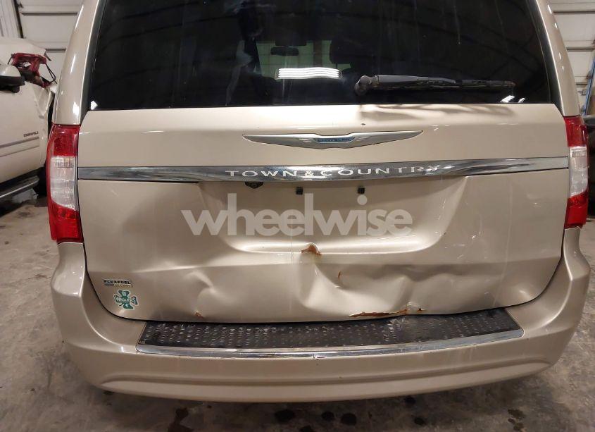 Photo 19 of 2013 Chrysler Town & COUNTRY TOURING (VIN 2C4RC1BG3DR696749)