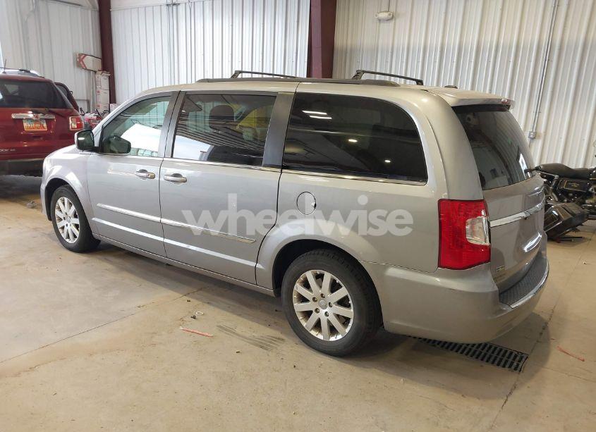 Photo 3 of 2013 Chrysler Town & COUNTRY TOURING (VIN 2C4RC1BG3DR705515)