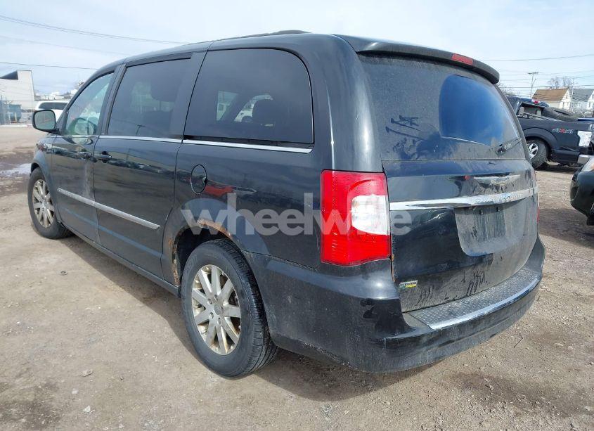 Photo 3 of 2013 Chrysler Town & COUNTRY TOURING (VIN 2C4RC1BG3DR792509)