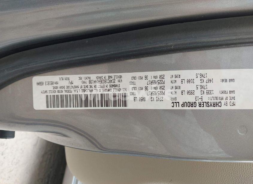 Photo 9 of 2014 Chrysler Town & COUNTRY TOURING (VIN 2C4RC1BG3ER144198)