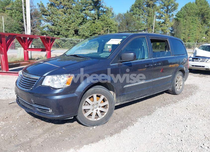 Photo 2 of 2014 Chrysler Town & COUNTRY TOURING (VIN 2C4RC1BG3ER242681)