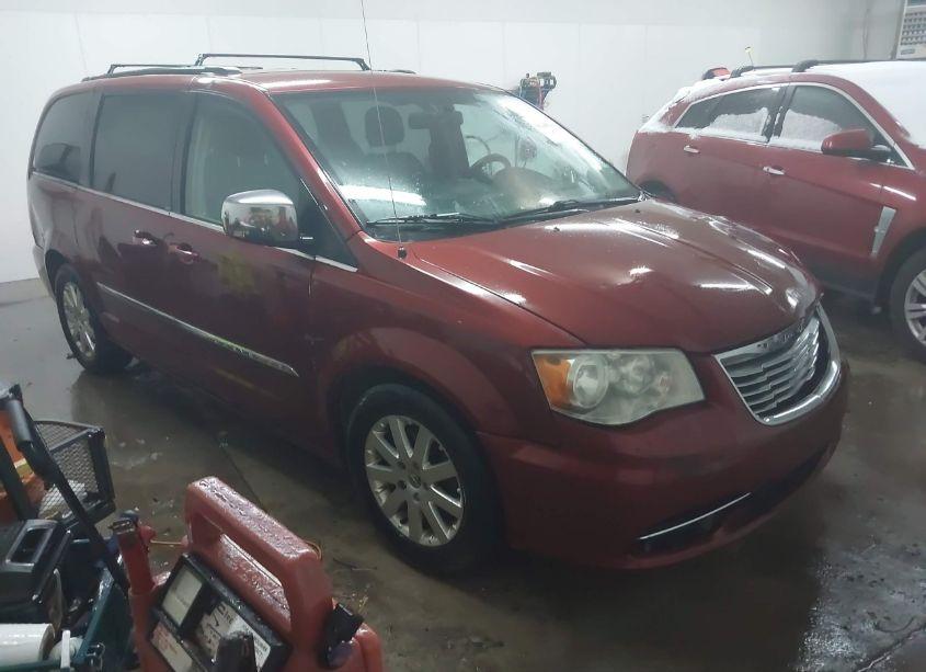 2014 Chrysler Town & COUNTRY TOURING (VIN 2C4RC1BG3ER247945) main photo