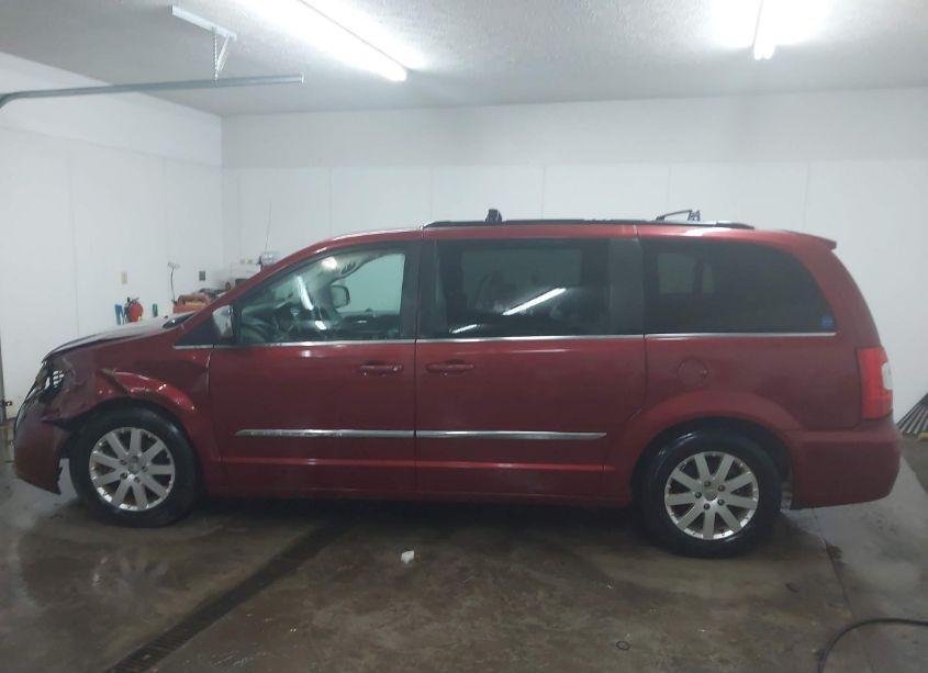 Photo 14 of 2014 Chrysler Town & COUNTRY TOURING (VIN 2C4RC1BG3ER247945)