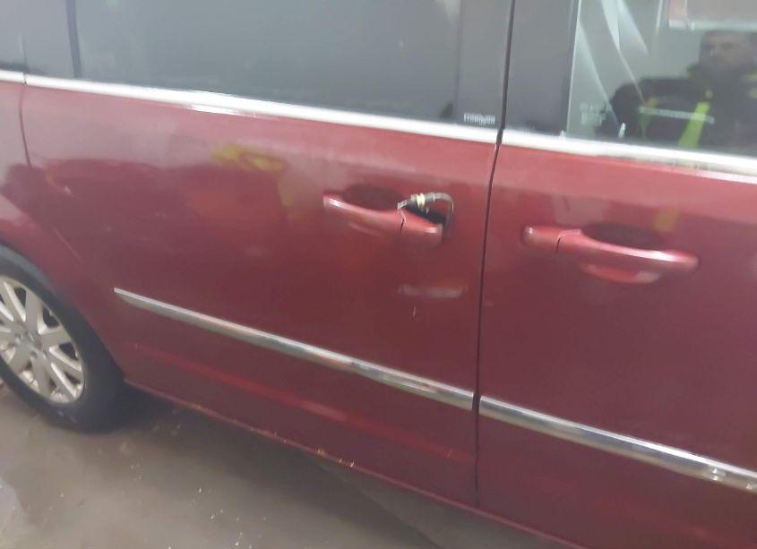 Photo 18 of 2014 Chrysler Town & COUNTRY TOURING (VIN 2C4RC1BG3ER247945)