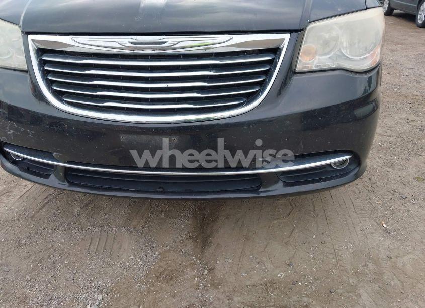 Photo 14 of 2014 Chrysler Town & COUNTRY TOURING (VIN 2C4RC1BG3ER346779)