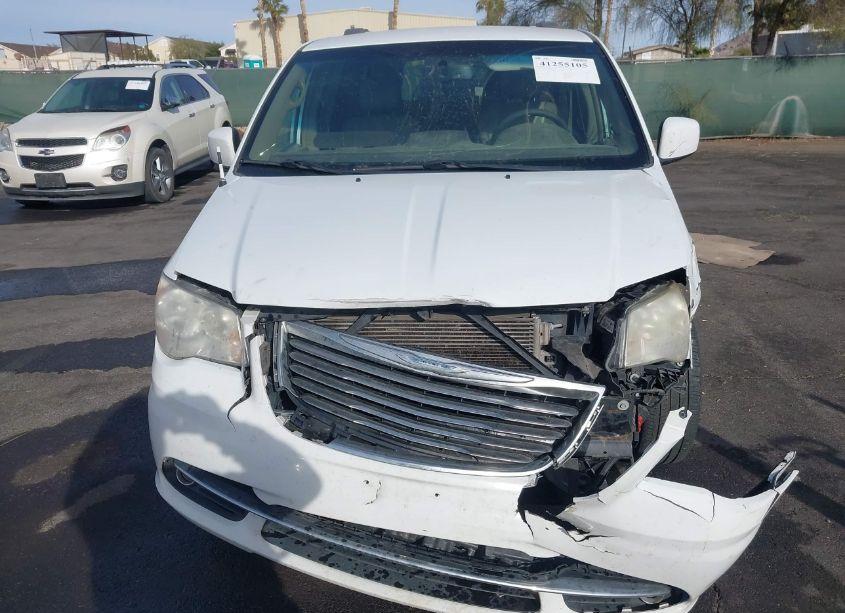 Photo 6 of 2014 Chrysler Town & COUNTRY TOURING (VIN 2C4RC1BG3ER395397)