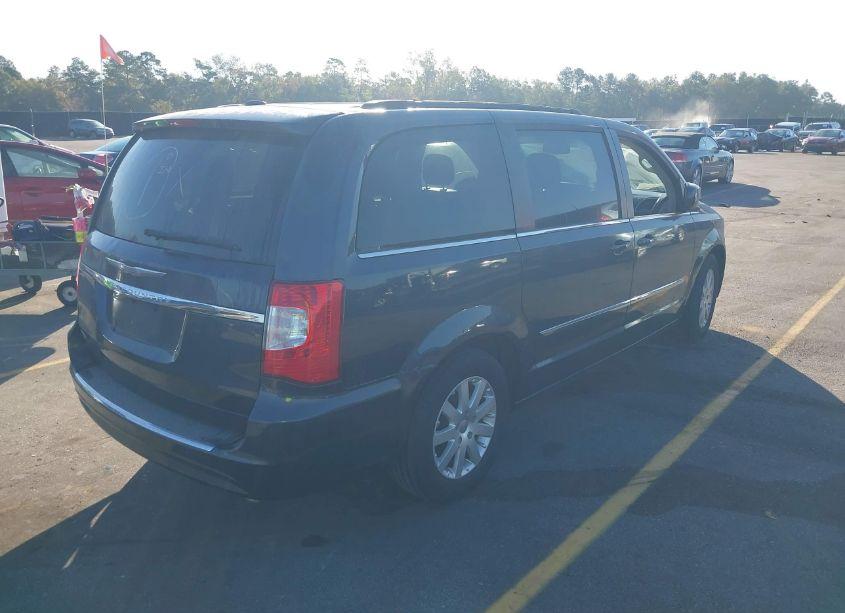 Photo 4 of 2014 Chrysler Town & COUNTRY TOURING (VIN 2C4RC1BG3ER399613)