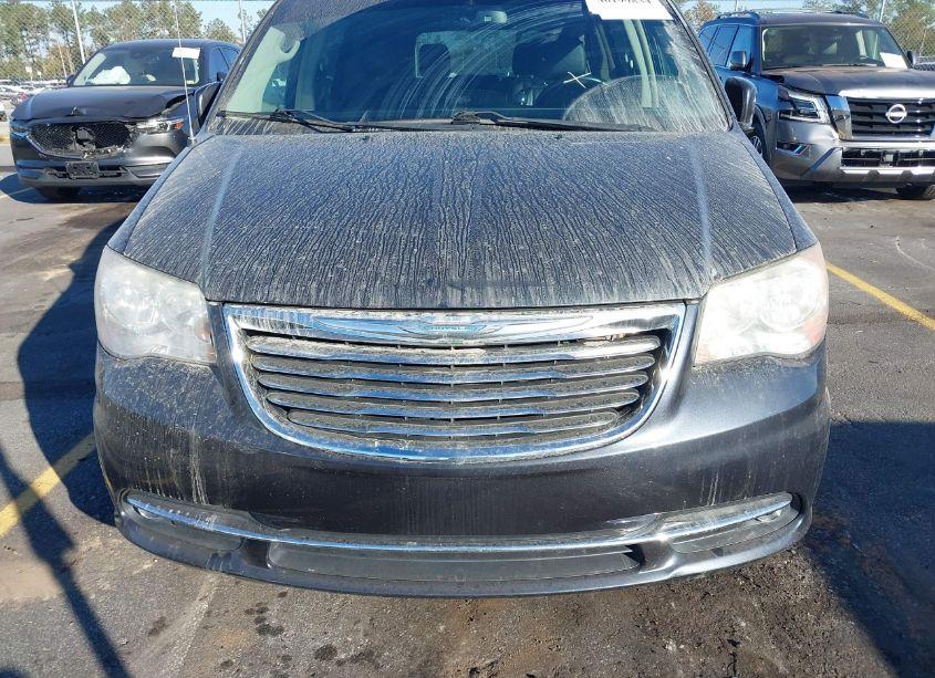 Photo 6 of 2014 Chrysler Town & COUNTRY TOURING (VIN 2C4RC1BG3ER399613)