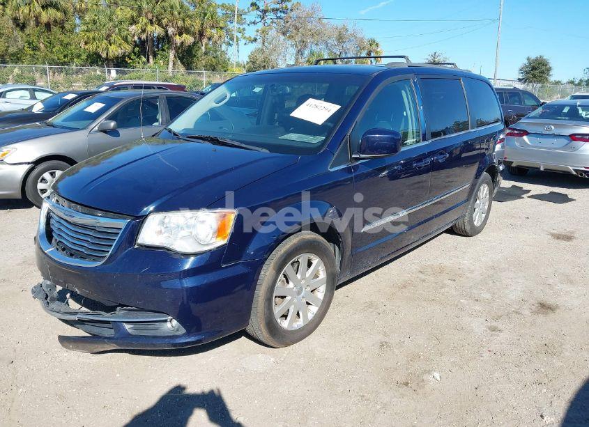 Photo 2 of 2014 Chrysler Town & COUNTRY TOURING (VIN 2C4RC1BG3ER403773)