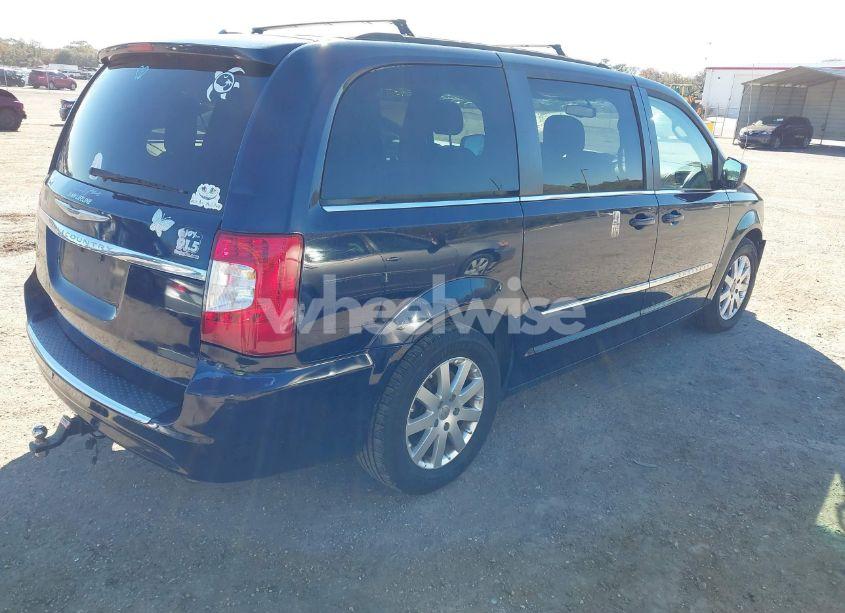 Photo 4 of 2014 Chrysler Town & COUNTRY TOURING (VIN 2C4RC1BG3ER403773)