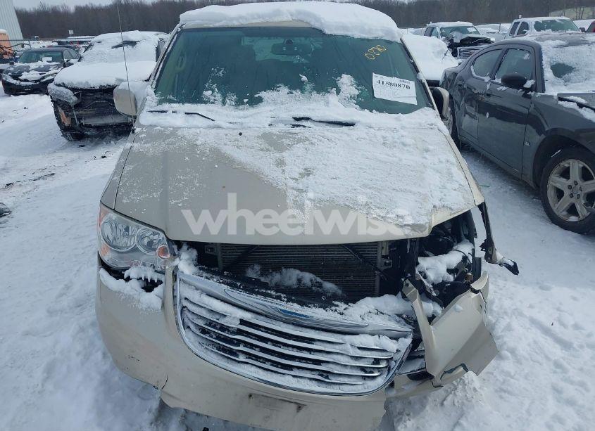 Photo 13 of 2014 Chrysler Town & COUNTRY TOURING (VIN 2C4RC1BG3ER438426)