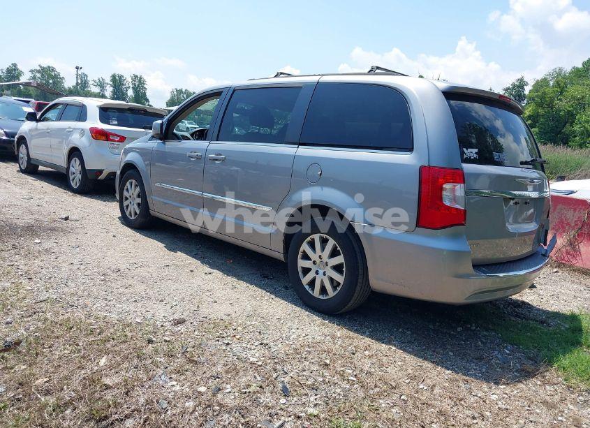 Photo 3 of 2014 Chrysler Town & COUNTRY TOURING (VIN 2C4RC1BG3ER442752)