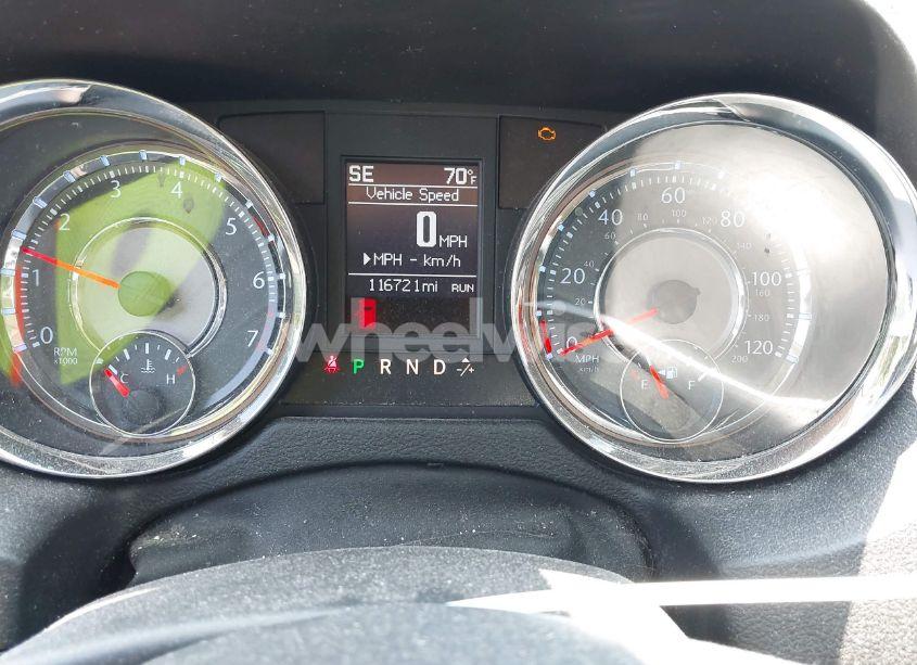 Photo 7 of 2014 Chrysler Town & COUNTRY TOURING (VIN 2C4RC1BG3ER442752)