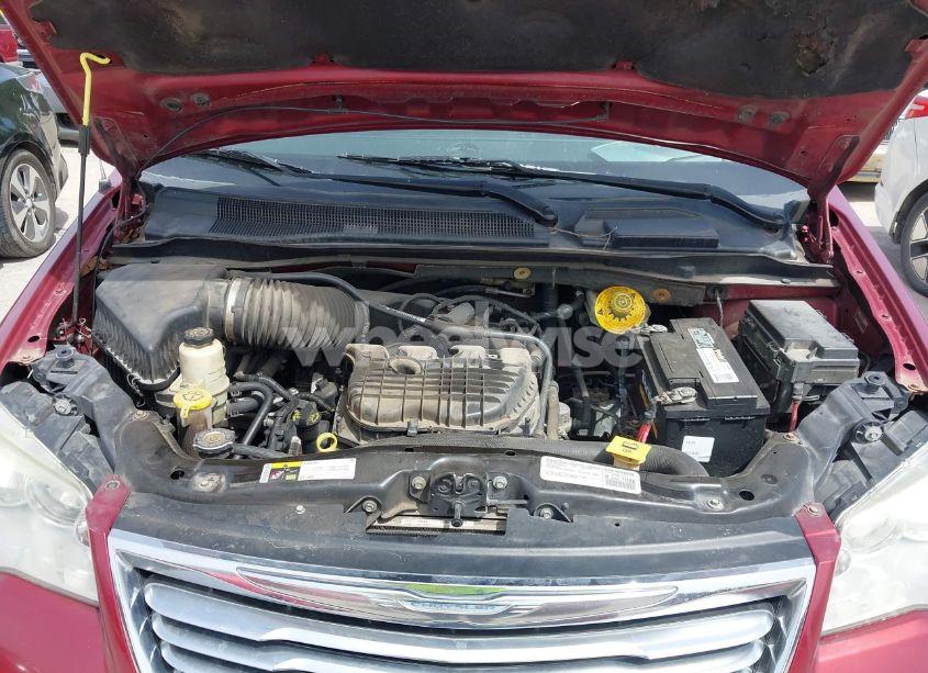 Photo 10 of 2015 Chrysler Town & COUNTRY TOURING (VIN 2C4RC1BG3FR552847)