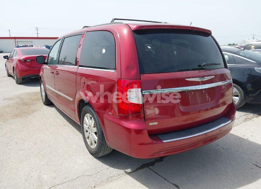 Photo 3 of 2015 Chrysler Town & COUNTRY TOURING (VIN 2C4RC1BG3FR552847)
