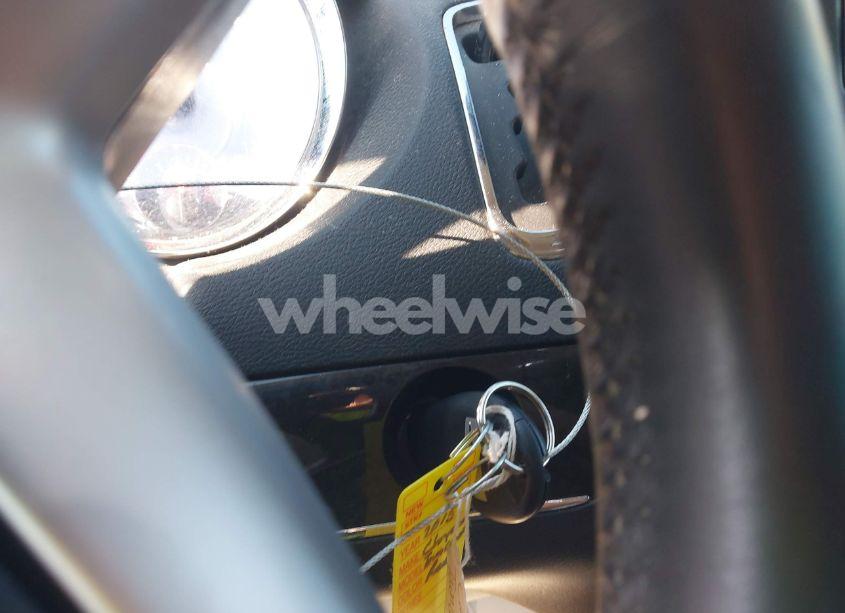 Photo 11 of 2015 Chrysler Town & COUNTRY TOURING (VIN 2C4RC1BG3FR563041)