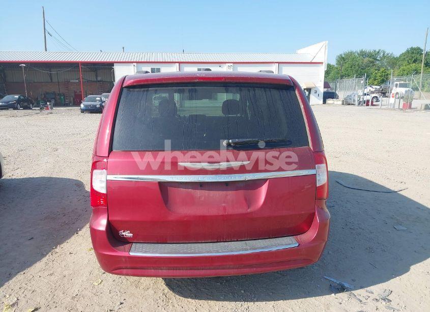 Photo 16 of 2015 Chrysler Town & COUNTRY TOURING (VIN 2C4RC1BG3FR563041)