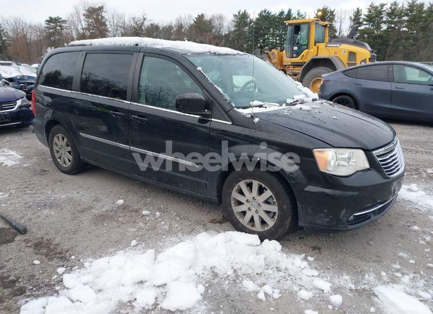 2015 Chrysler Town & COUNTRY TOURING (VIN 2C4RC1BG3FR601481) main photo