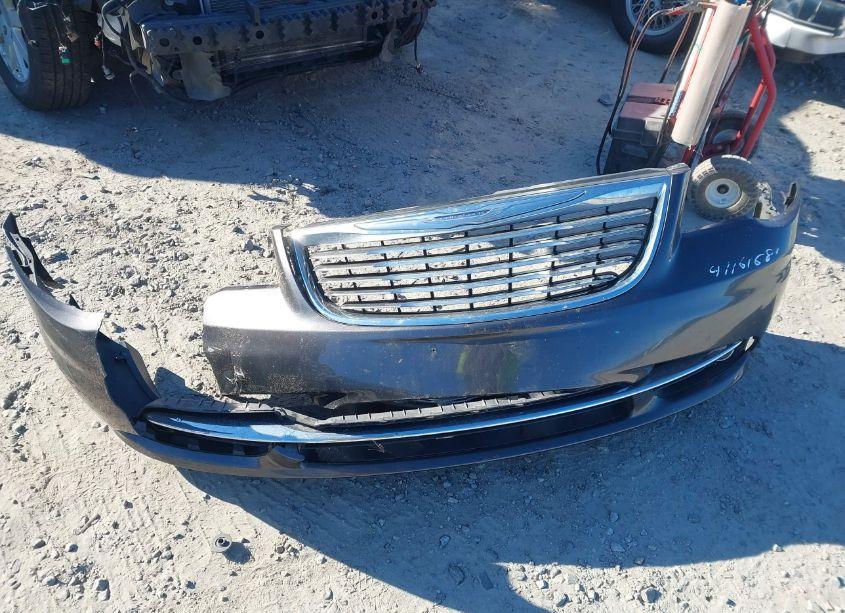 Photo 12 of 2015 Chrysler Town & COUNTRY TOURING (VIN 2C4RC1BG3FR609371)