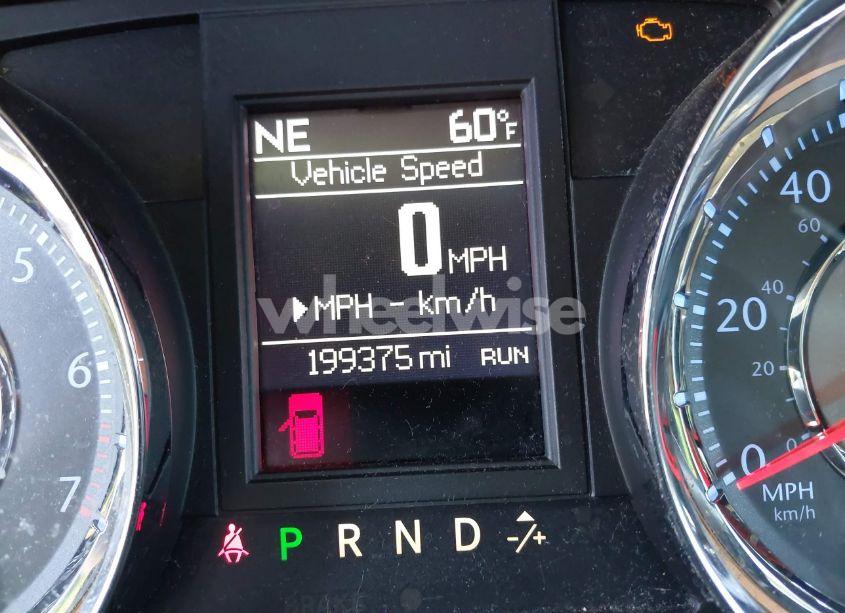 Photo 15 of 2015 Chrysler Town & COUNTRY TOURING (VIN 2C4RC1BG3FR644766)